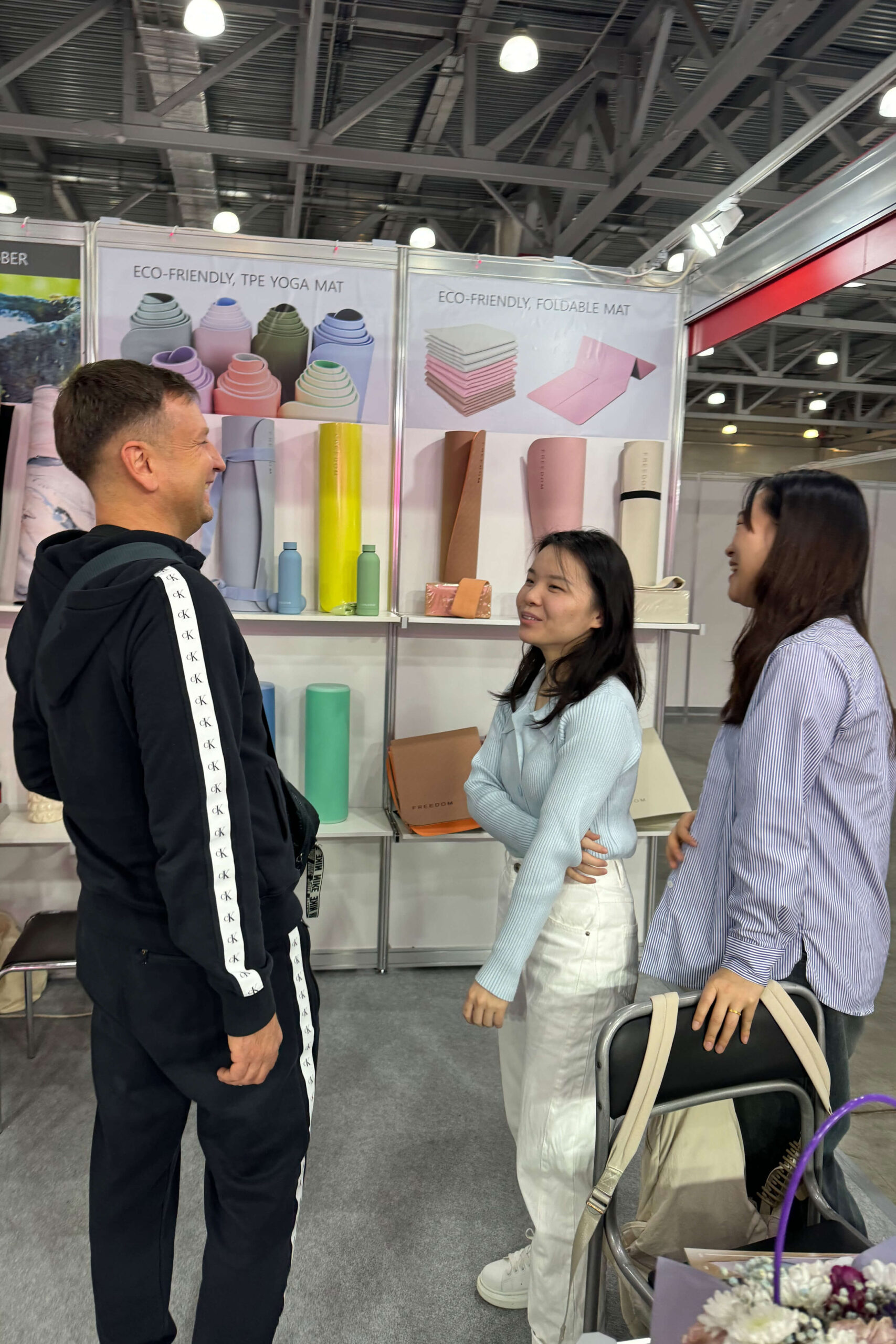 بيع سجادة اليوغا في أمازون