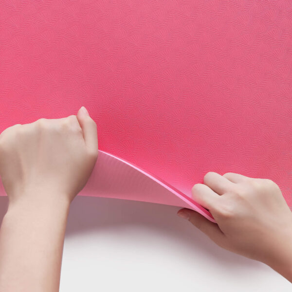 Tear resistant details of yoga mats from yoga mat manufacturers