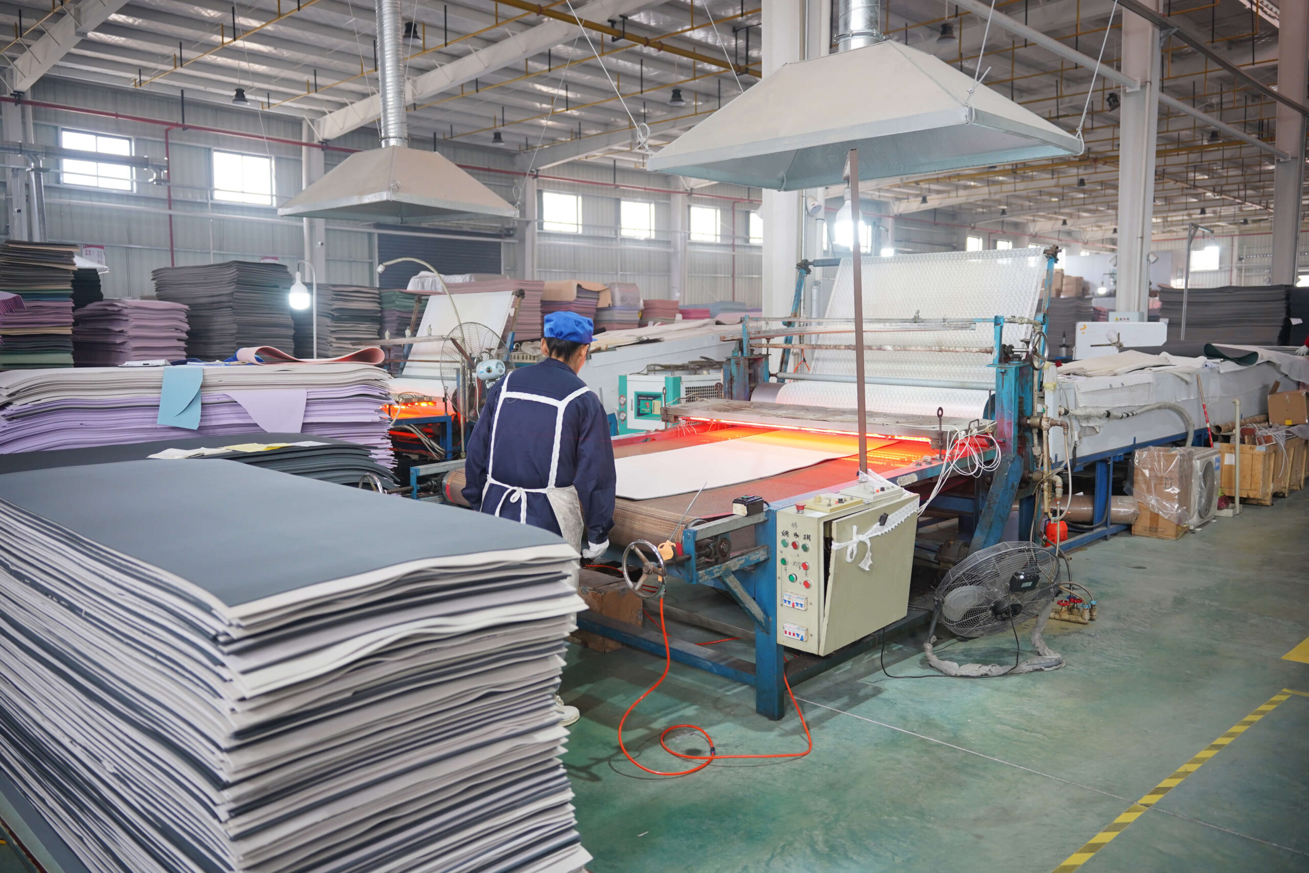 factory09 Yoga mat manufacturer's factory machine