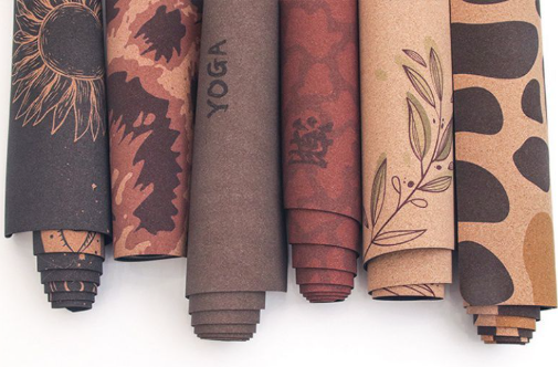 Precautions for purchasing wholesale custom cork yoga mats