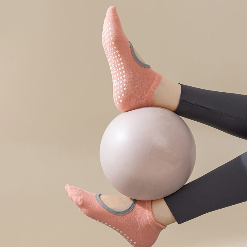 custom yoga socks picture 04